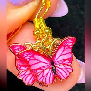🦋Adorable butterfly gold earrings-charm earrings-betsey Johnson style